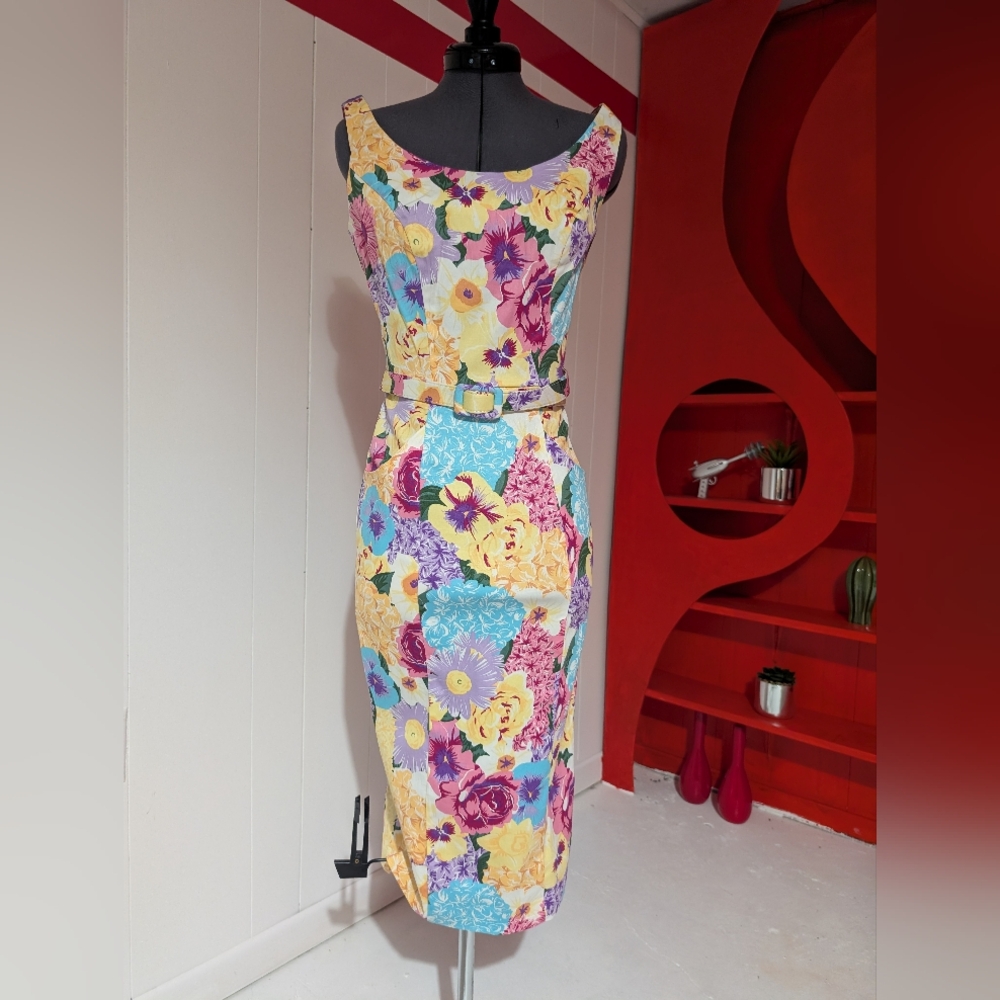 Floral Multicolor Sleeveless Dress